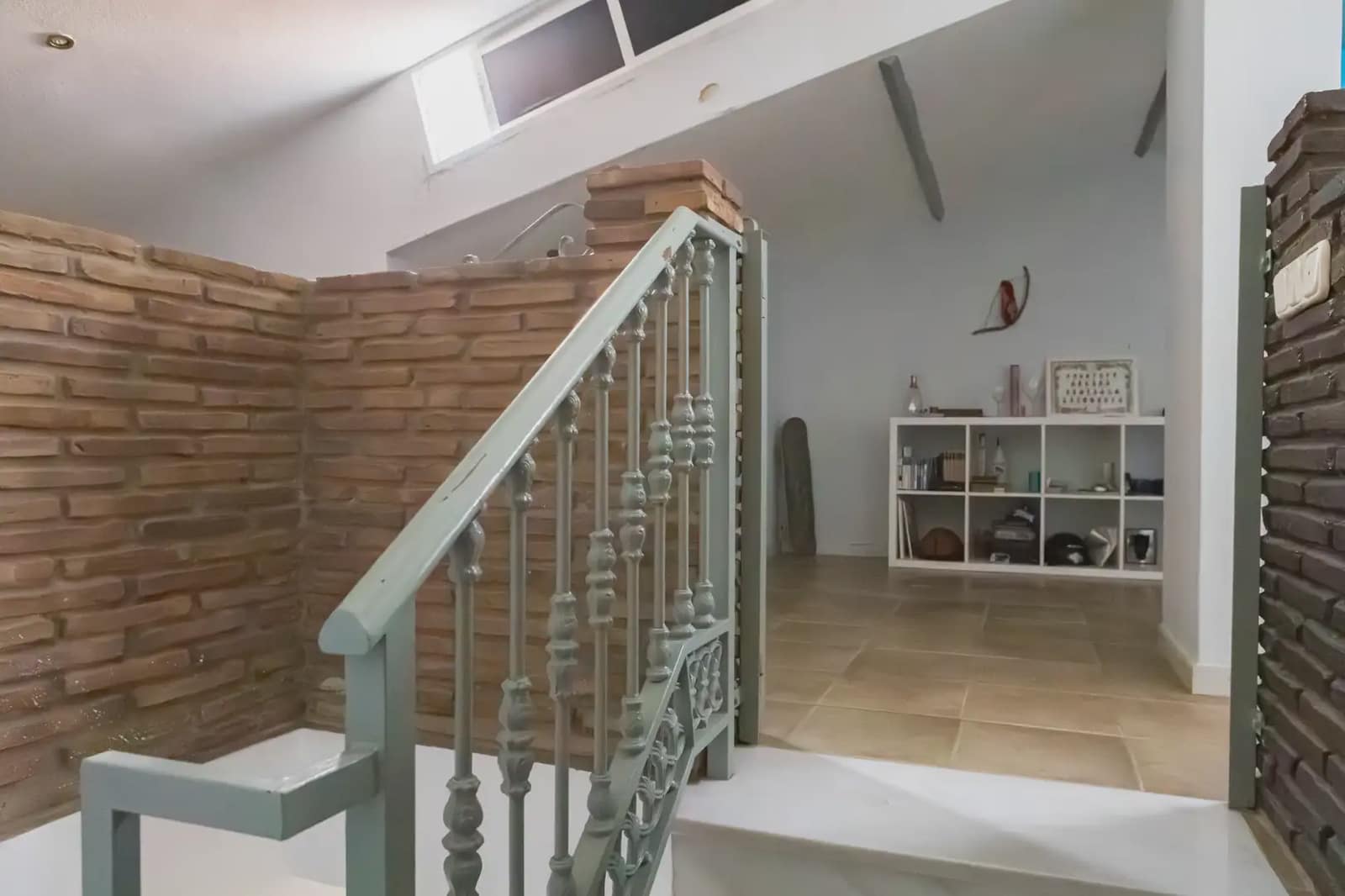 6 soveværelse Rækkehus til salg i Malaga by med garage - € 285.373 (Ref: 9981172)