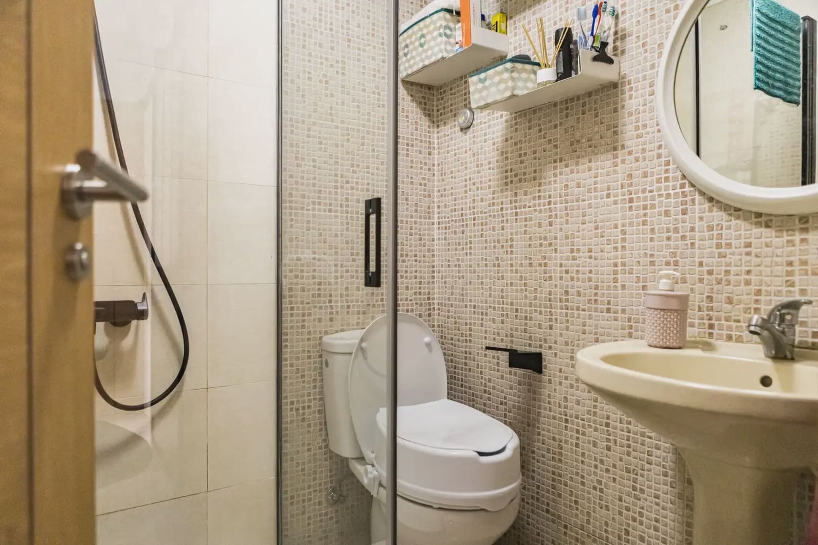 6 soveværelse Rækkehus til salg i Malaga by med garage - € 285.373 (Ref: 9981172)