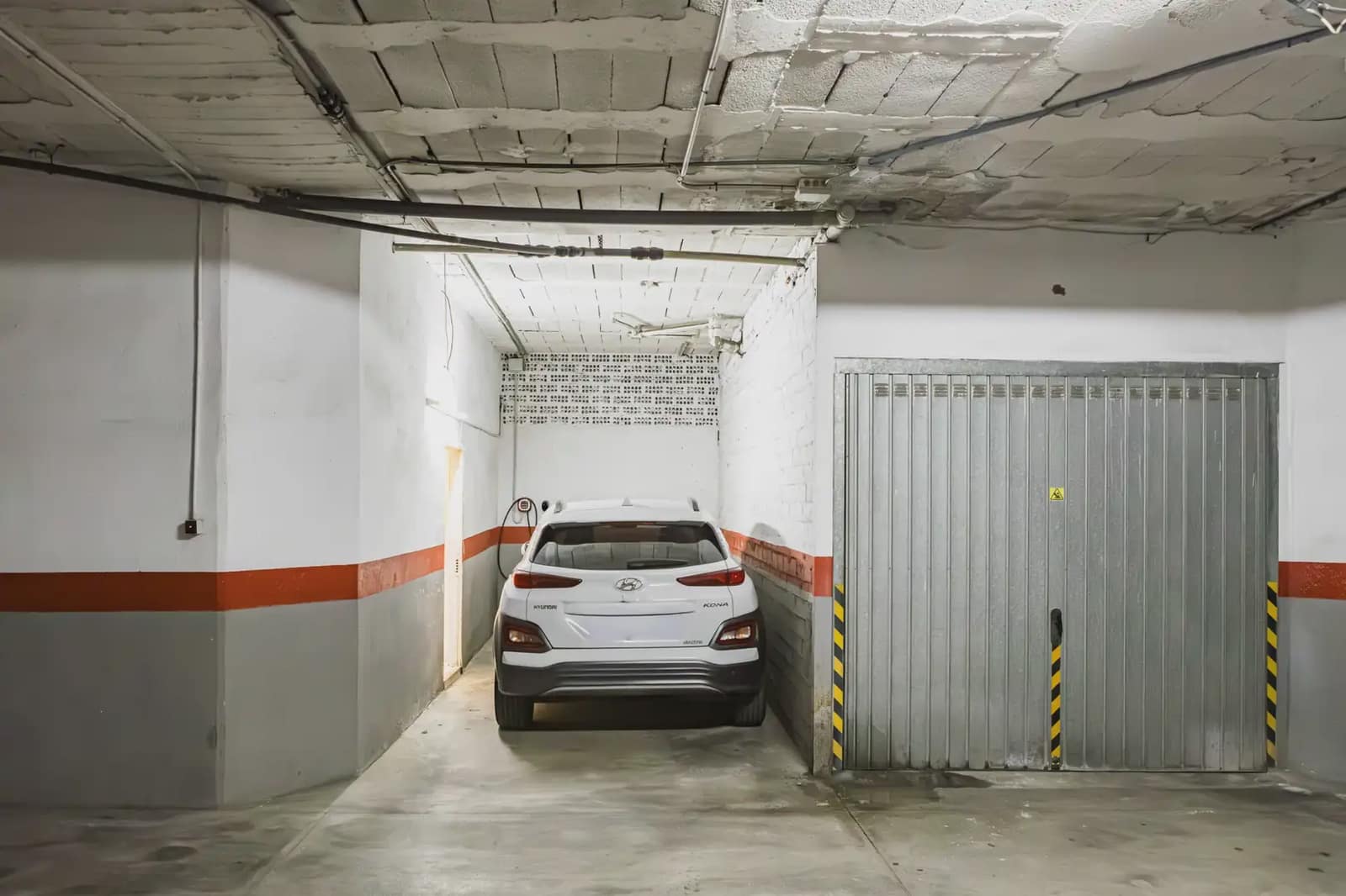 6 soveværelse Rækkehus til salg i Malaga by med garage - € 285.373 (Ref: 9981172)