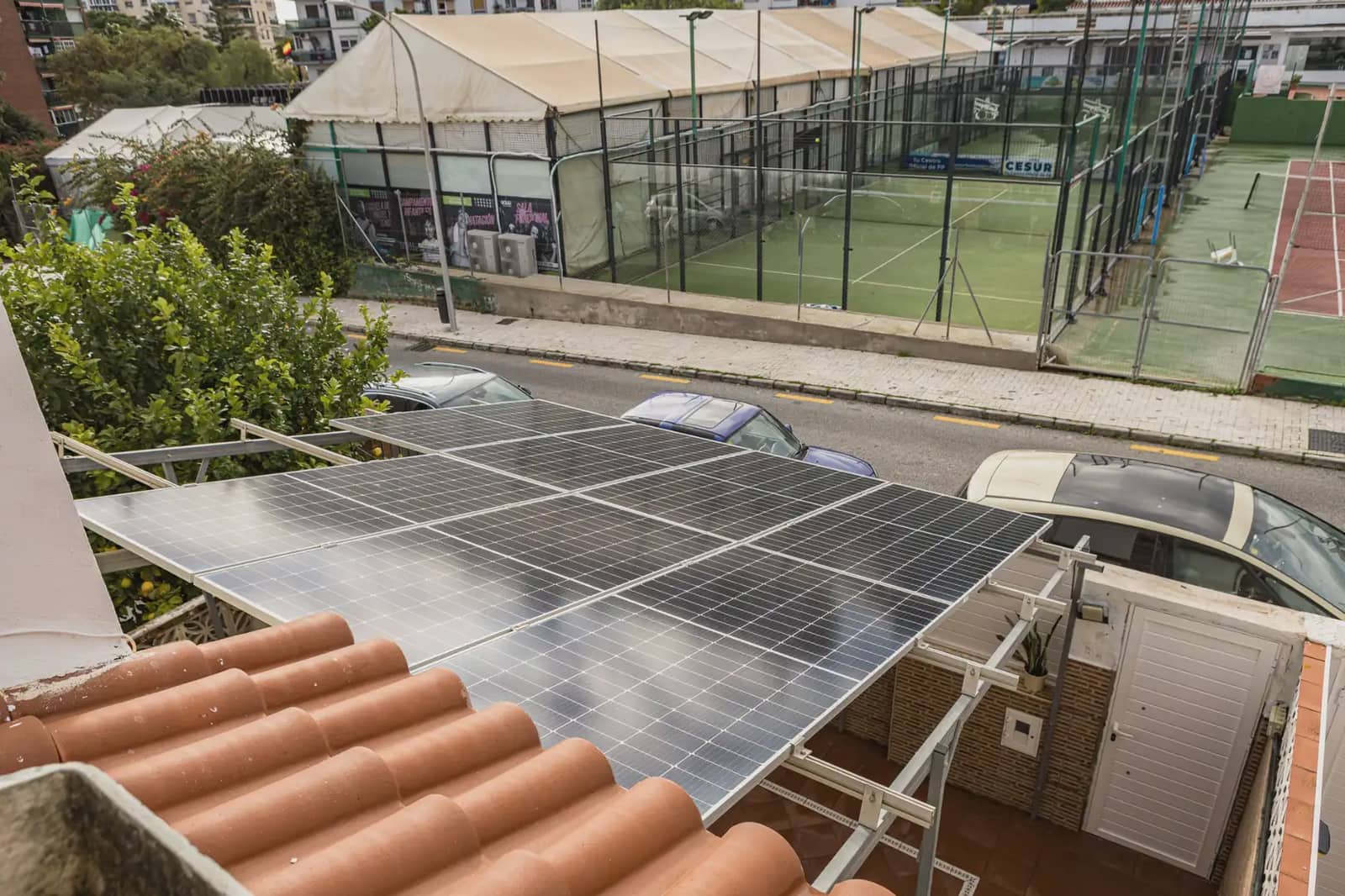 6 soveværelse Rækkehus til salg i Malaga by med garage - € 285.373 (Ref: 9981172)