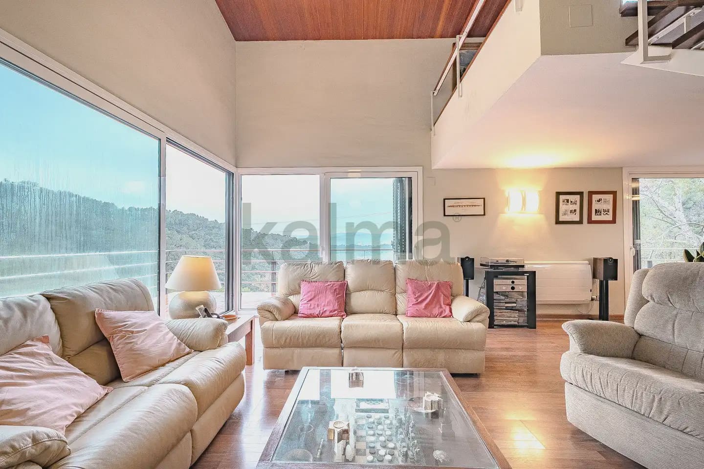 5 bedroom Villa for sale in Molins de Rei with pool garage - € 510,241 (Ref: 9981173)