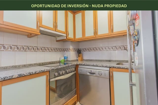 4 slaapkamer Flat te koop in Zaragoza stad - € 100.000 (Ref: 9981174)