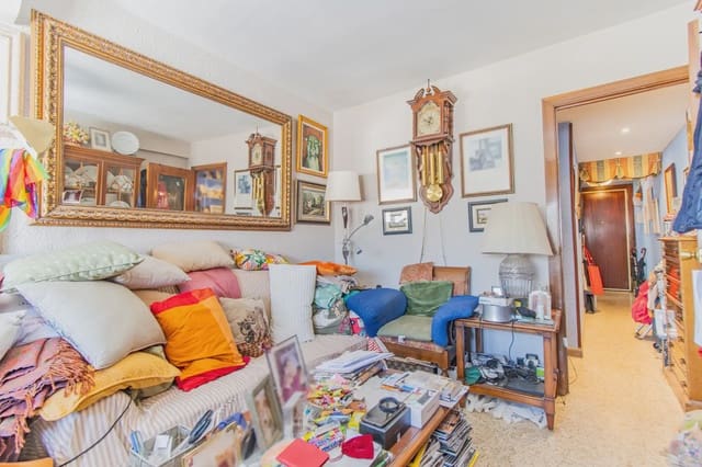 4 slaapkamer Flat te koop in Zaragoza stad - € 100.000 (Ref: 9981174)