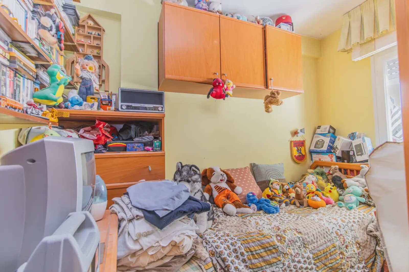 4 slaapkamer Flat te koop in Zaragoza stad - € 100.000 (Ref: 9981174)