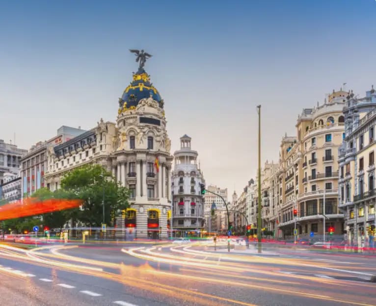 4 soveværelse Lejlighed til salg i Madrid by med swimmingpool garage - € 1.020.000 (Ref: 9981175)