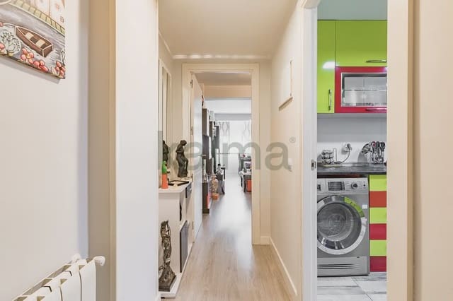 2 sypialnia Mieszkanie na sprzedaż w Santa Eugenia, Miasto Madryt - 179 404 € (Ref: 9981176)