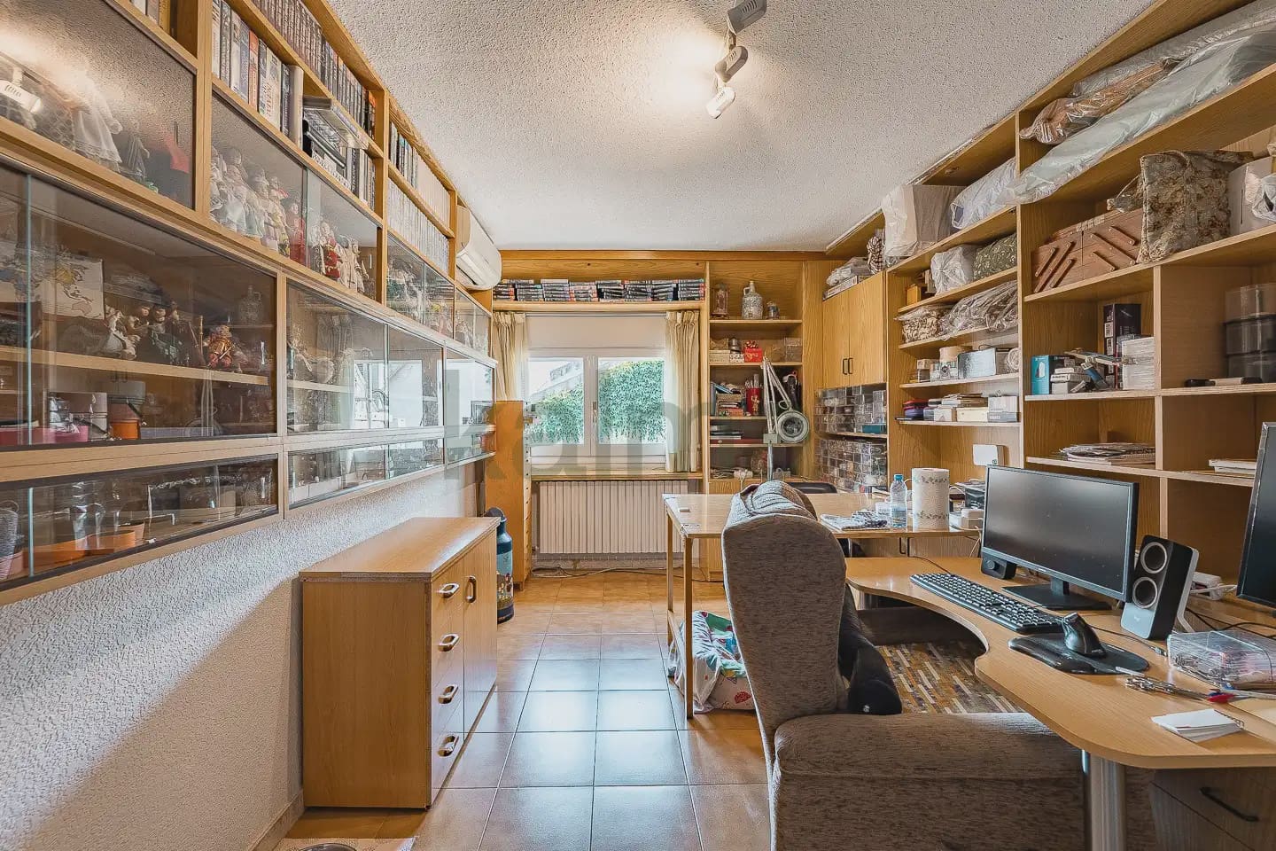 5 chambre Maison de Ville à vendre à Terrassa avec piscine garage - 521 437 € (Ref: 9981177)