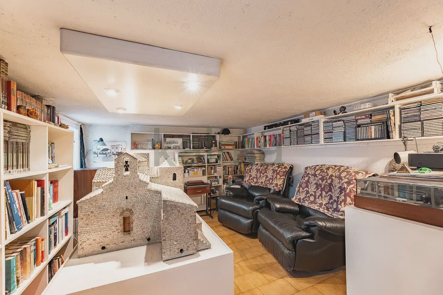 5 chambre Maison de Ville à vendre à Terrassa avec piscine garage - 521 437 € (Ref: 9981177)