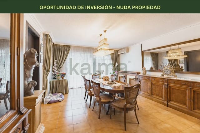 5 chambre Maison de Ville à vendre à Terrassa avec piscine garage - 521 437 € (Ref: 9981177)