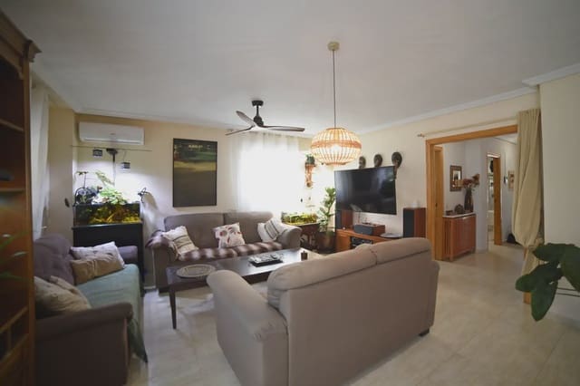 3 sypialnia Dom blizniak na sprzedaż w Seseña z basenem garażem - 256 000 € (Ref: 9981178)