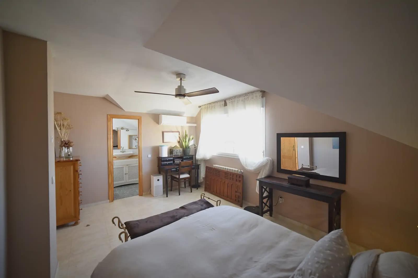 3 slaapkamer Halfvrijstaande villa te koop in Sesena met zwembad garage - € 256.000 (Ref: 9981178)