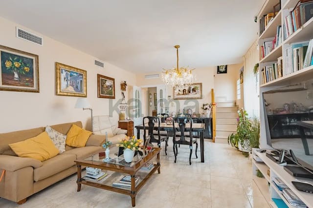 4 soveværelse Villa til salg i El Vendrell med garage - € 242.696 (Ref: 9981180)