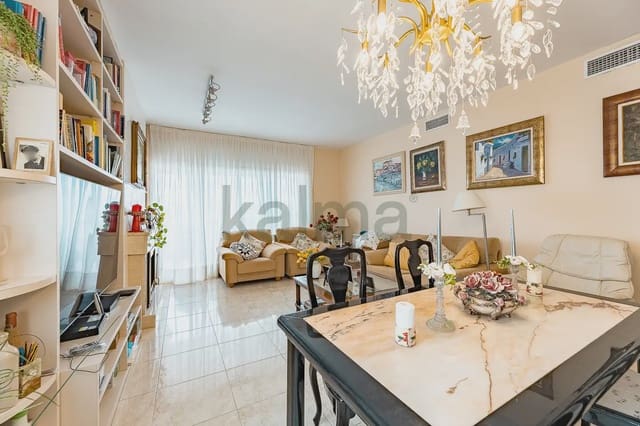 4 soveværelse Villa til salg i El Vendrell med garage - € 242.696 (Ref: 9981180)