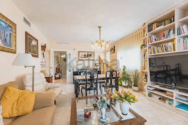 4 soveværelse Villa til salg i El Vendrell med garage - € 242.696 (Ref: 9981180)