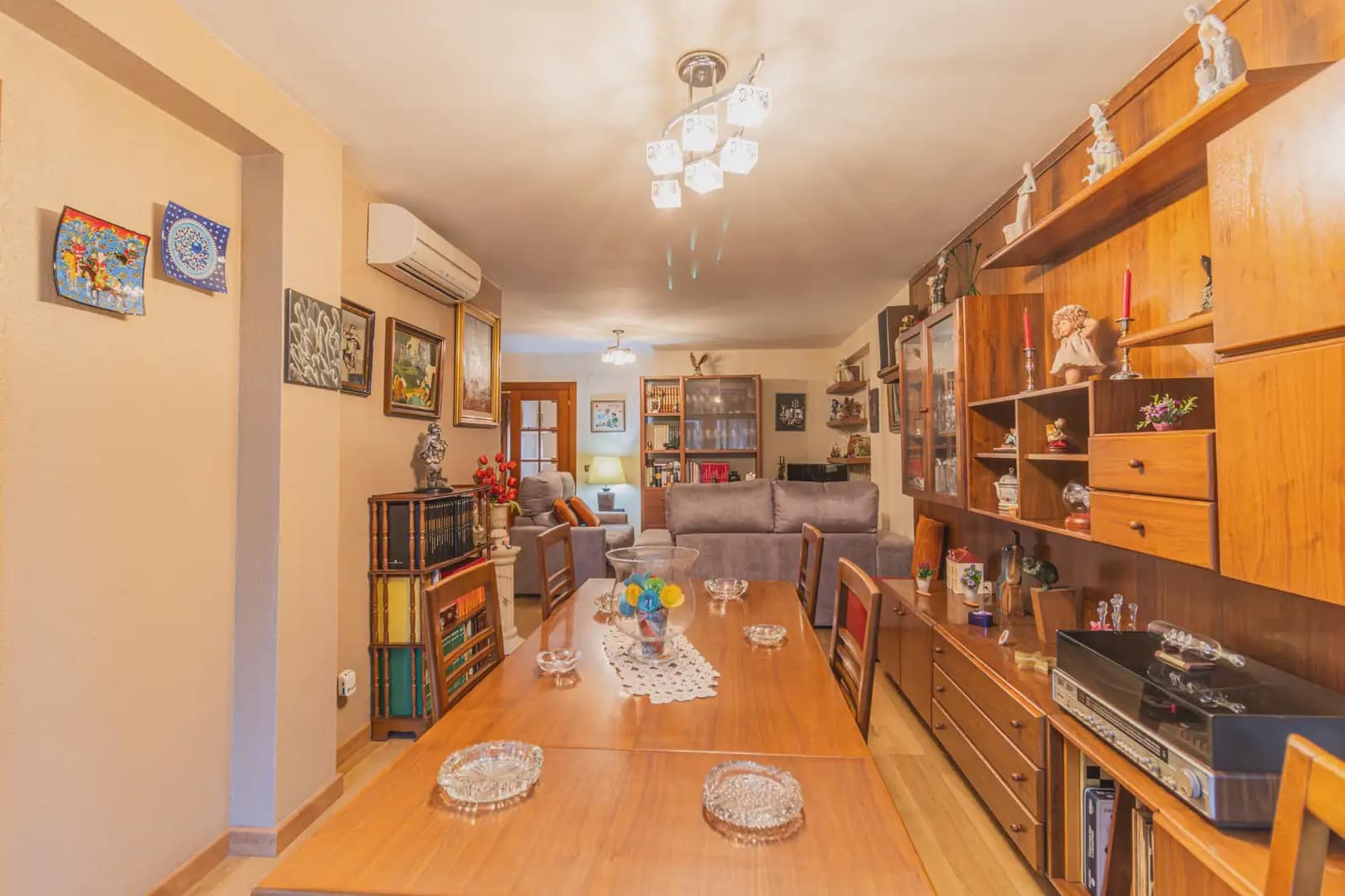4 slaapkamer Flat te koop in Zaragoza stad met garage - € 199.850 (Ref: 9981182)