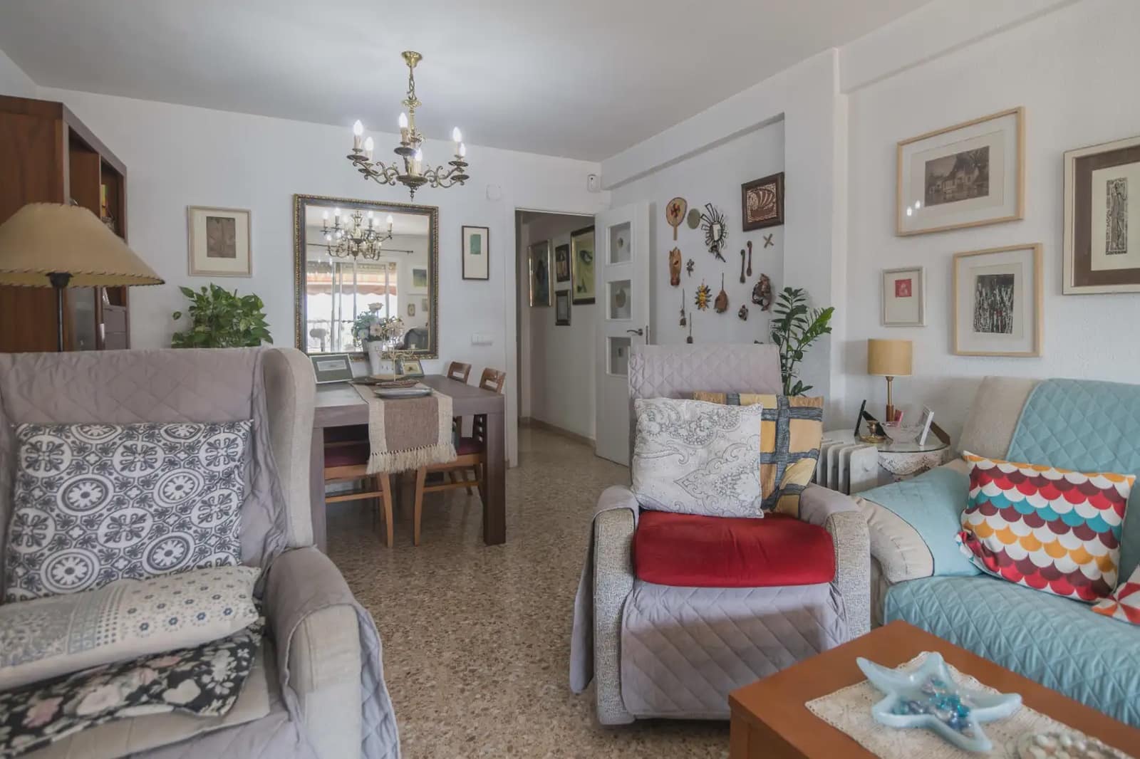 4 Zimmer Wohnung zu verkaufen in Valencia Stadt - 165.093 € (Ref: 9981188)