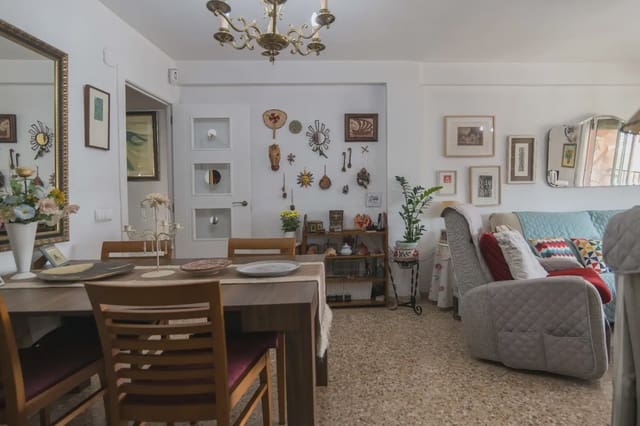 4 Zimmer Wohnung zu verkaufen in Malilla, València Stadt - 165.093 € (Ref: 9981188)