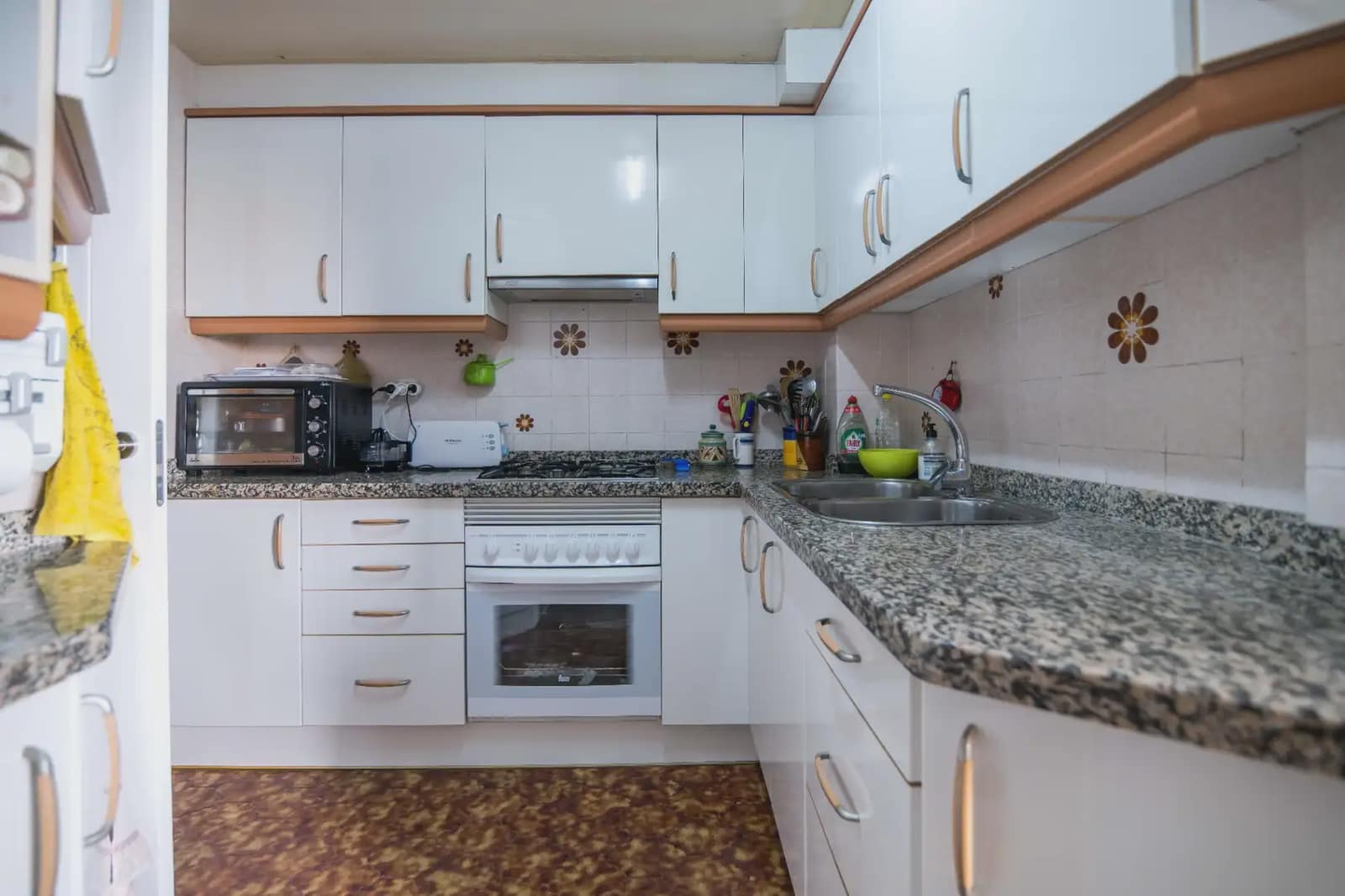 4 Zimmer Wohnung zu verkaufen in Valencia Stadt - 165.093 € (Ref: 9981188)