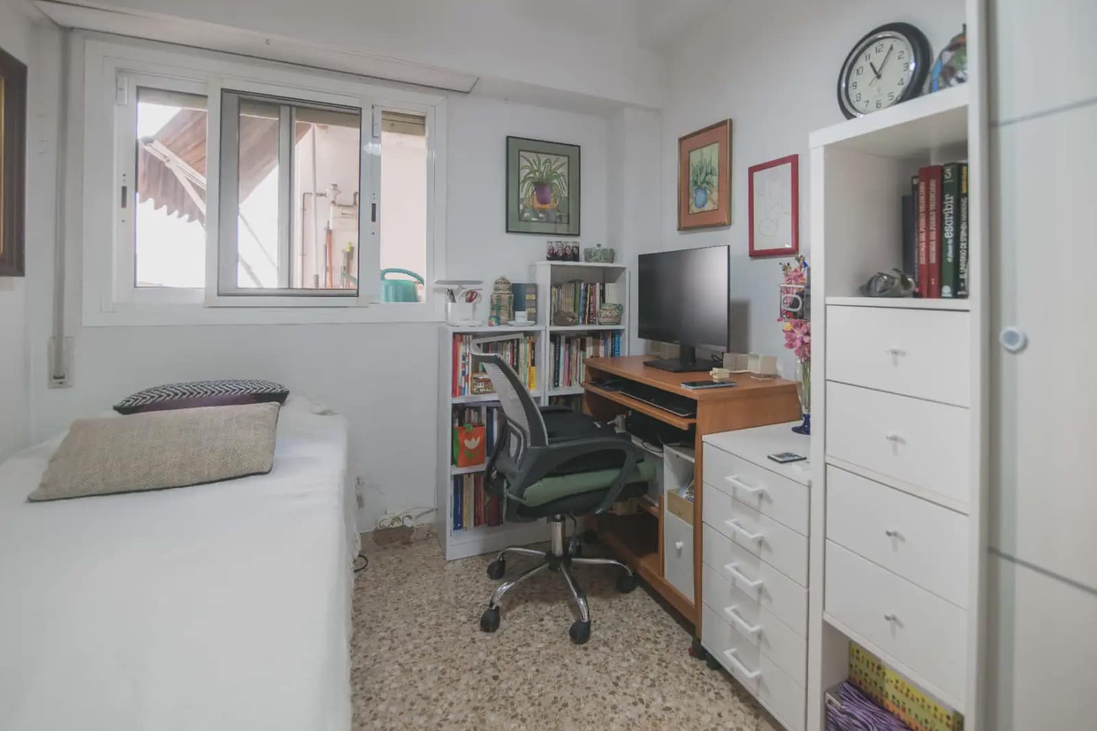4 Zimmer Wohnung zu verkaufen in Valencia Stadt - 165.093 € (Ref: 9981188)