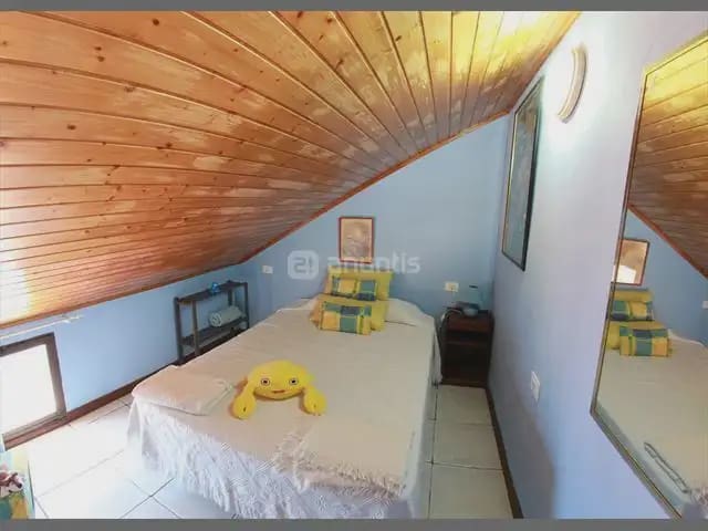 6 bedroom Villa for sale in Santa Brigida with garage - € 406,370 (Ref: 9981190)