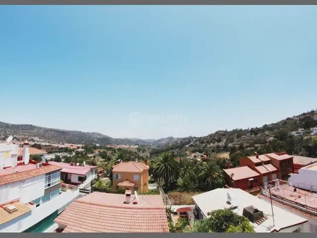 6 bedroom Villa for sale in Santa Brigida with garage - € 406,370 (Ref: 9981190)