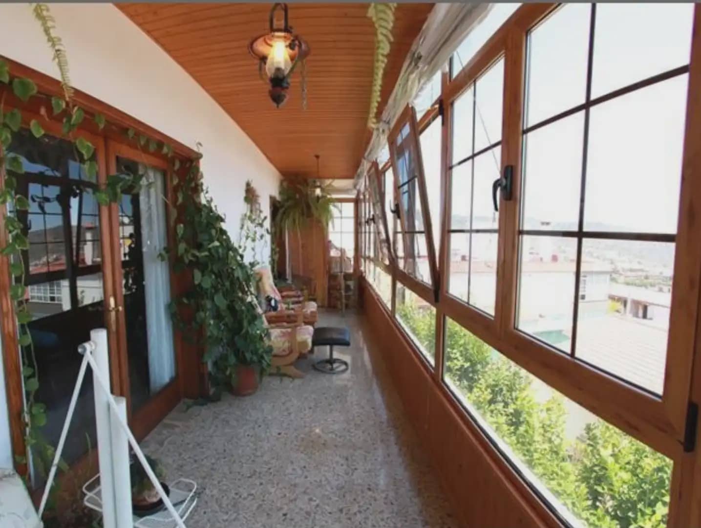 6 bedroom Villa for sale in Santa Brigida with garage - € 406,370 (Ref: 9981190)