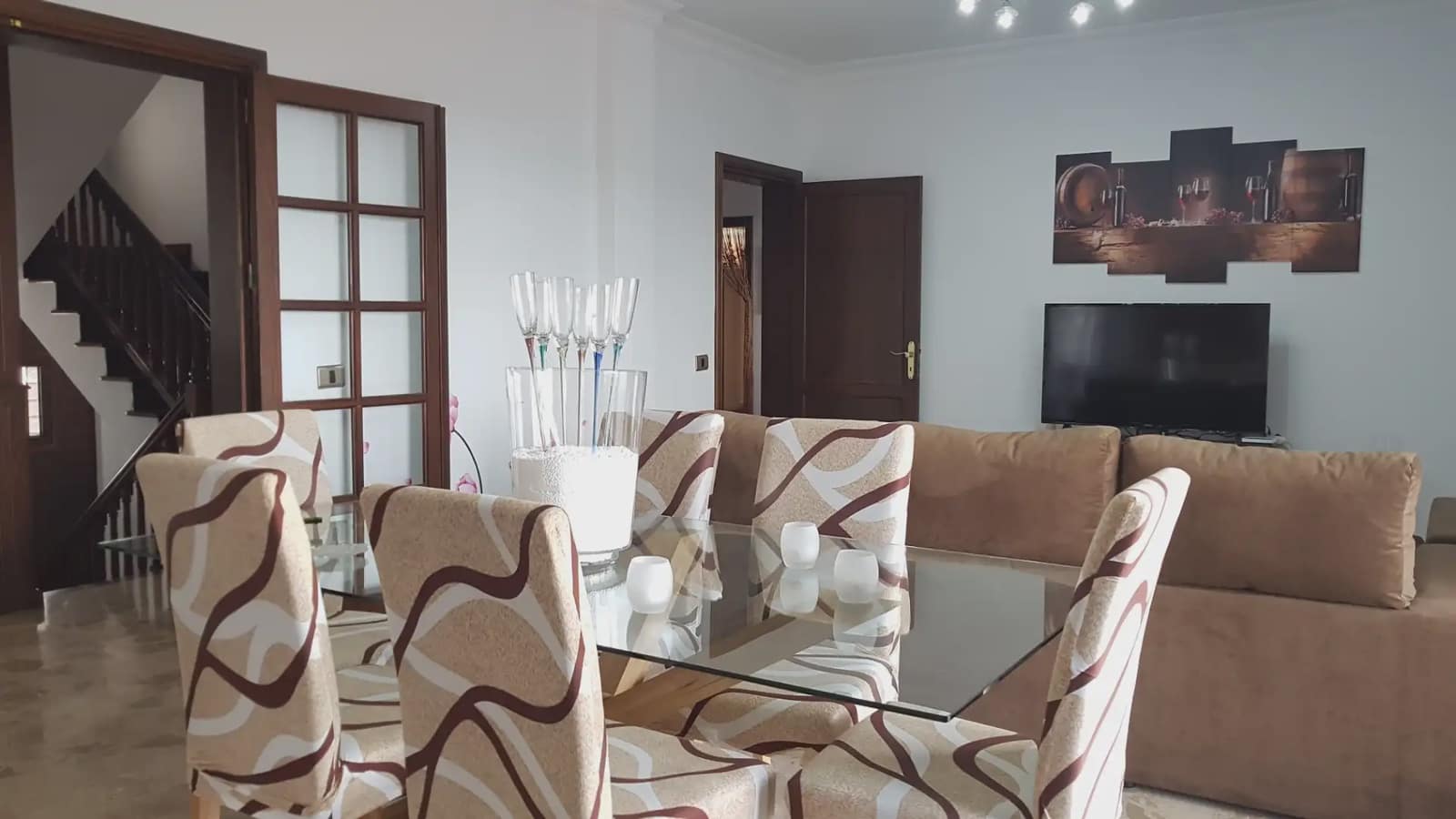 6 bedroom Villa for sale in Santa Brigida with garage - € 406,370 (Ref: 9981190)