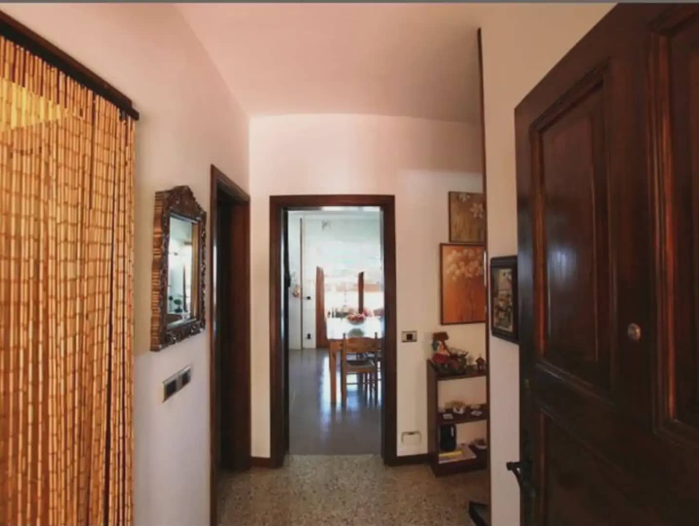 6 bedroom Villa for sale in Santa Brigida with garage - € 406,370 (Ref: 9981190)
