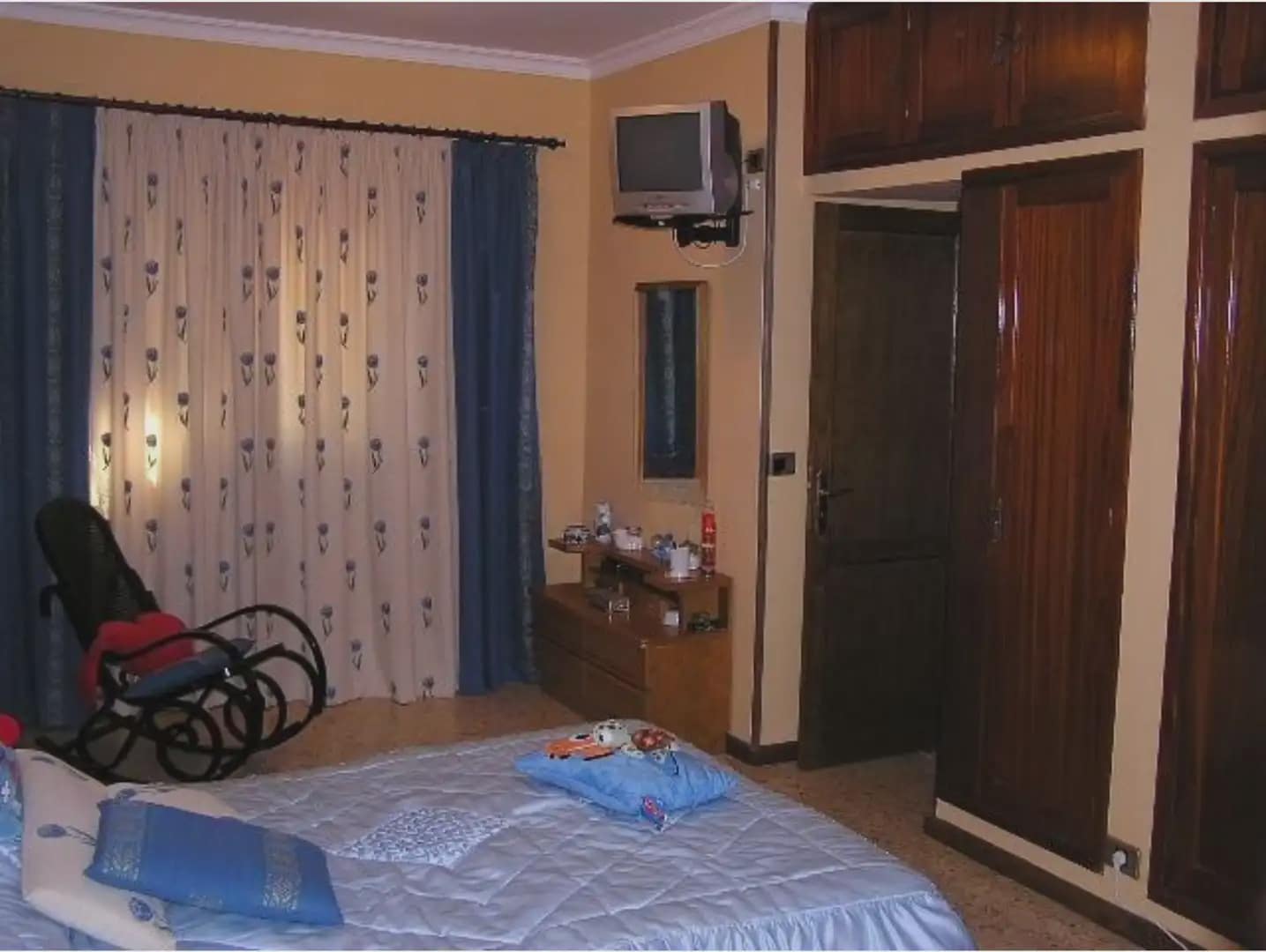 6 bedroom Villa for sale in Santa Brigida with garage - € 406,370 (Ref: 9981190)
