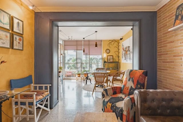 3 slaapkamer Flat te koop in Vilanova i la Geltrú met garage - € 186.588 (Ref: 9981191)