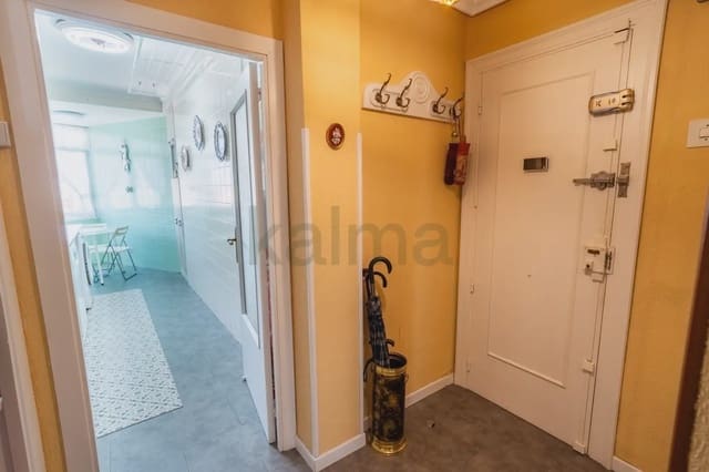Piso de 3 habitaciones en Centro Urbano, Gijón en venta - 95.000 € (Ref: 9981193)