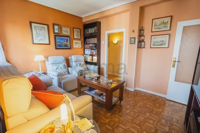 Piso de 3 habitaciones en Centro Urbano, Gijón en venta - 95.000 € (Ref: 9981193)