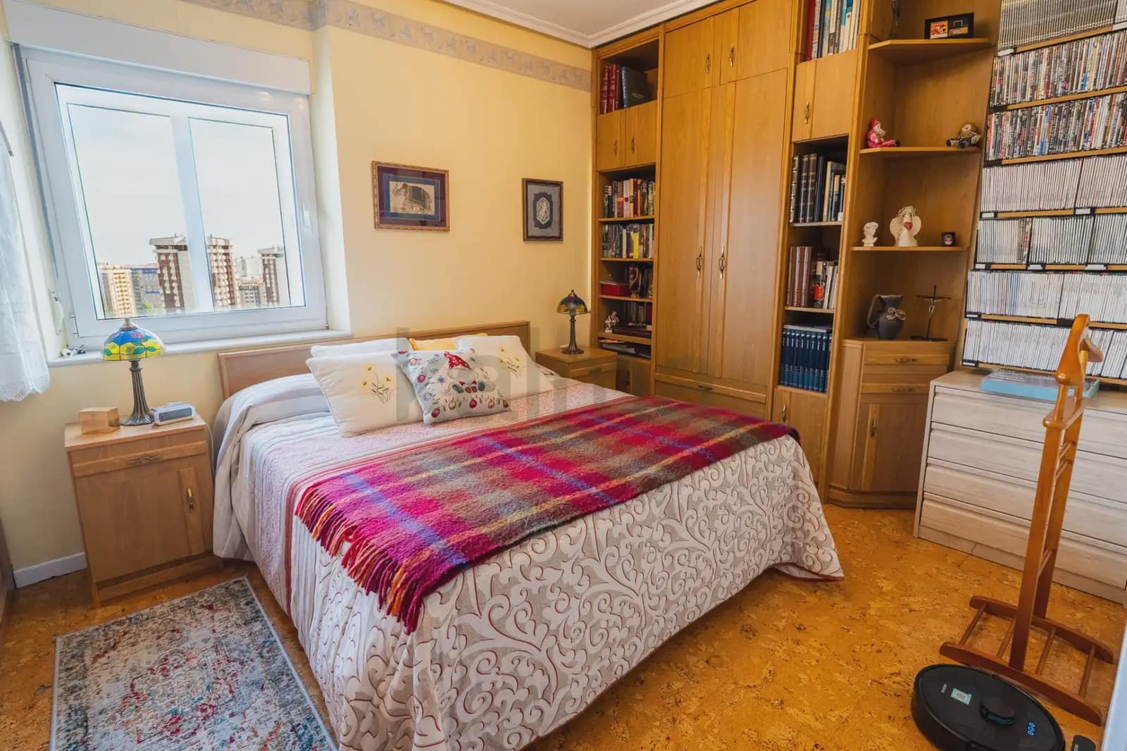 Piso de 3 habitaciones en Gijón en venta - 95.000 € (Ref: 9981193)