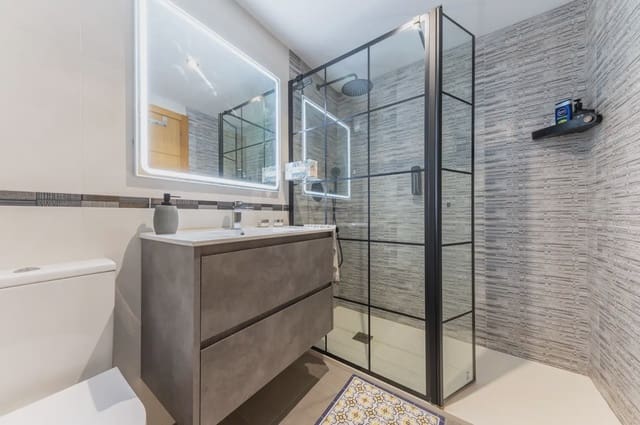 2 Zimmer Wohnung zu verkaufen in Muchamiel / Mutxamel mit Garage - 170.000 € (Ref: 9981194)