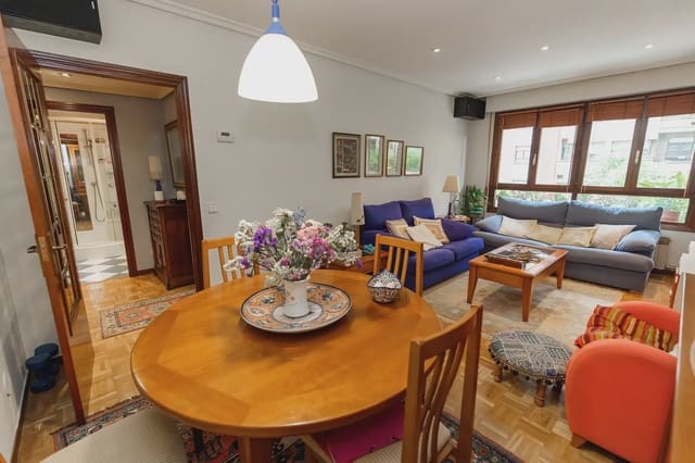 3 quarto Apartamento para venda em Vitoria-Gasteiz - 212 896 € (Ref: 9981198)