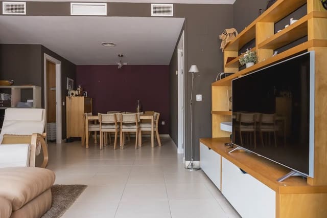 Piso de 2 habitaciones en Zona Centro Comercial Torrequebrada, Benalmádena en venta con piscina garaje - 259.316 € (Ref: 9981206)