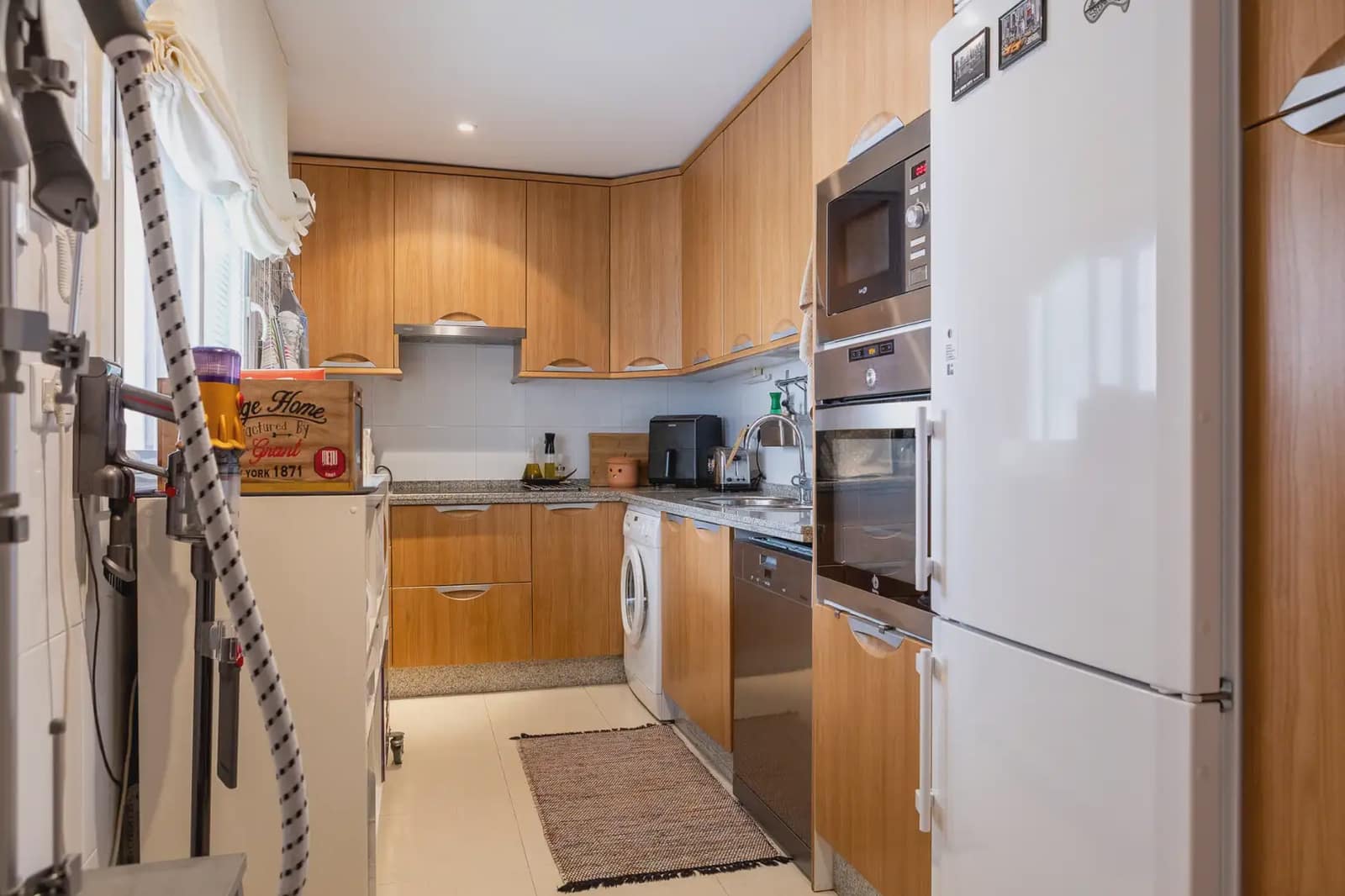 Piso de 2 habitaciones en Benalmádena en venta con piscina garaje - 259.316 € (Ref: 9981206)