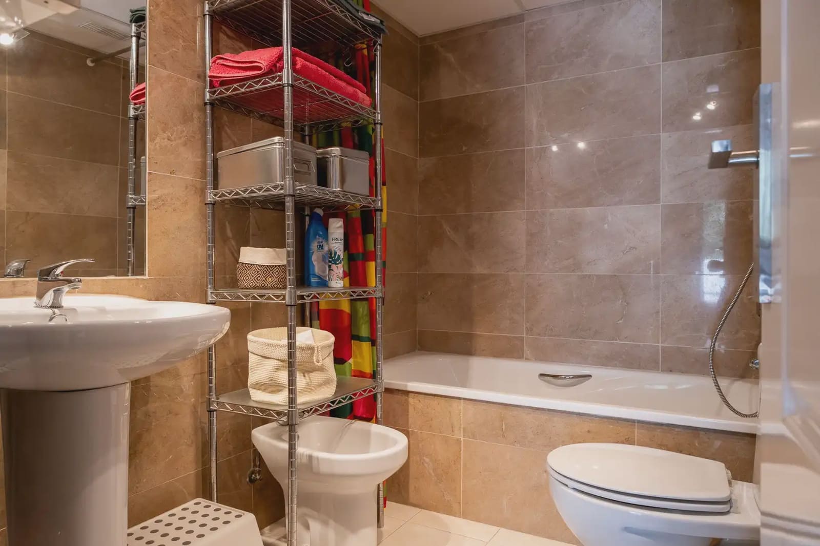 Piso de 2 habitaciones en Benalmádena en venta con piscina garaje - 259.316 € (Ref: 9981206)