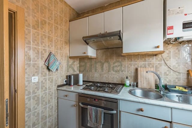 Piso de 3 habitaciones en Valdezarza, Madrid ciudad en venta - 225.891 € (Ref: 9981207)