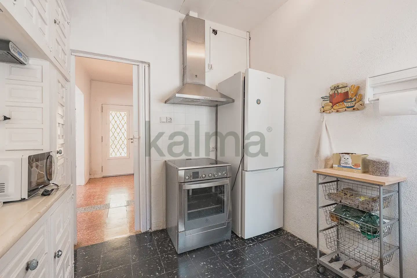 4 bedroom Villa for sale in Mont-roig del Camp with garage - € 250,421 (Ref: 9981208)
