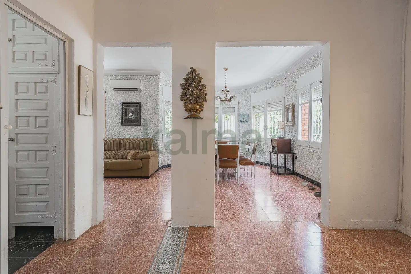 4 bedroom Villa for sale in Mont-roig del Camp with garage - € 250,421 (Ref: 9981208)