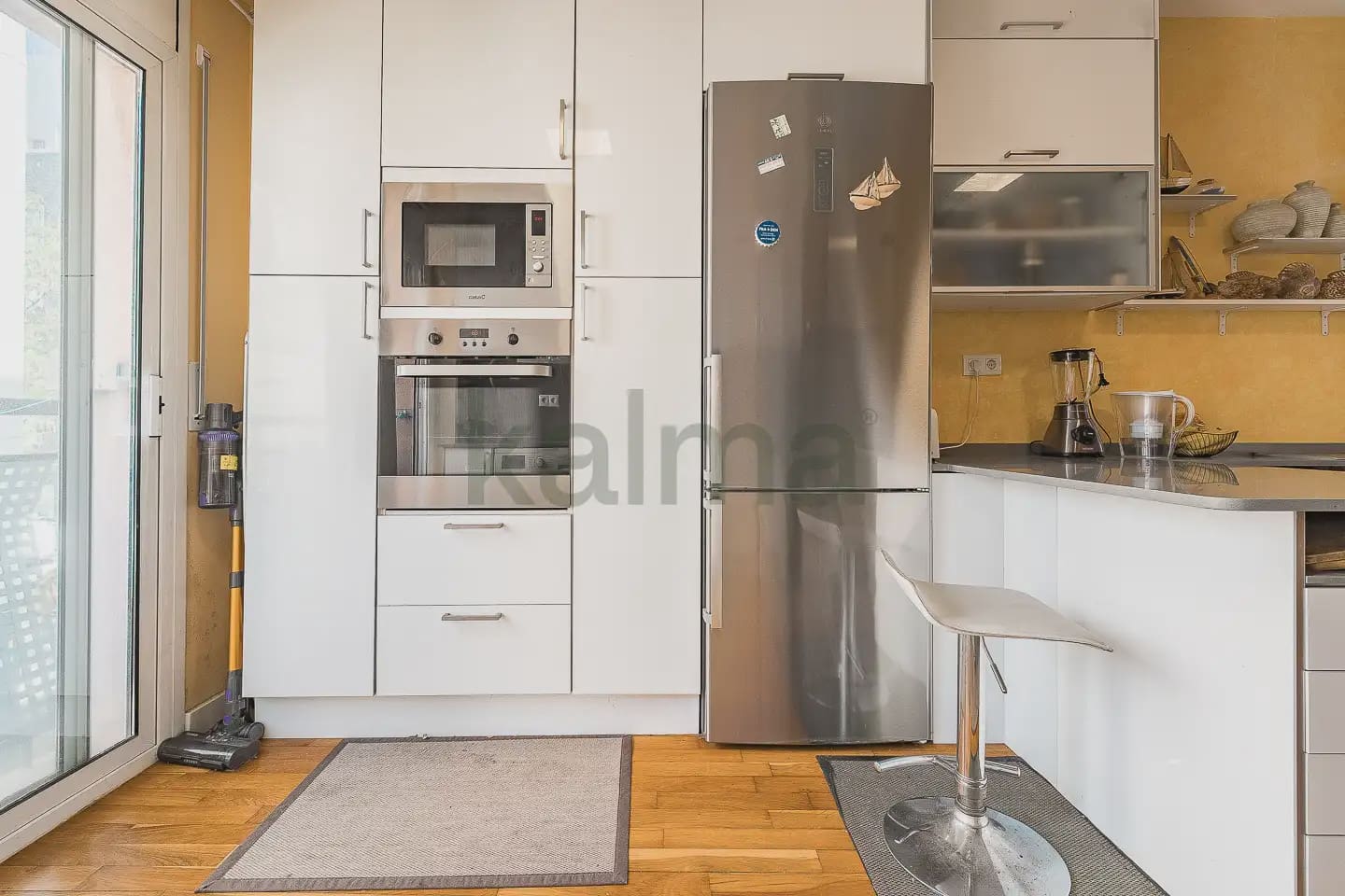 4 slaapkamer Flat te koop in Barcelona stad - € 406.074 (Ref: 9981209)