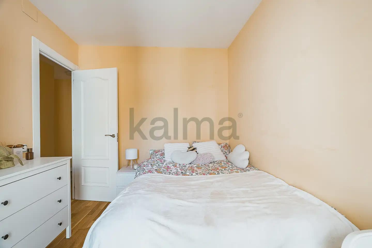 4 slaapkamer Flat te koop in Barcelona stad - € 406.074 (Ref: 9981209)