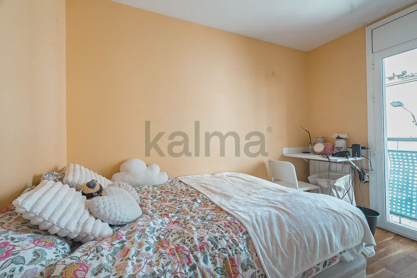 4 slaapkamer Flat te koop in Barcelona stad - € 406.074 (Ref: 9981209)