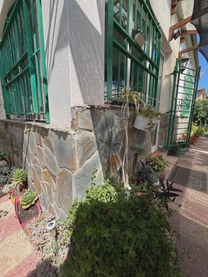 2 slaapkamer Villa te koop in Cubelles met garage - € 115.000 (Ref: 9981224)