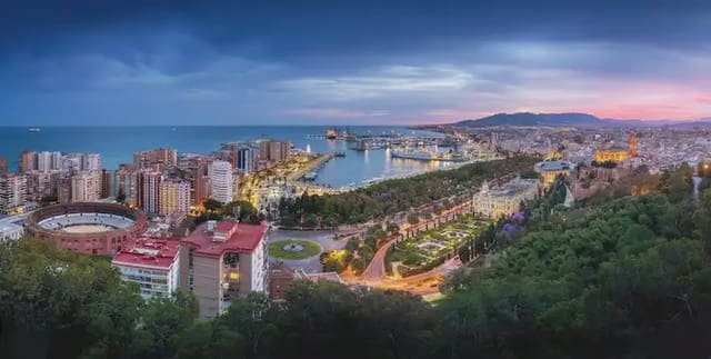 1 soverom Hus til salgs i Las Brisas, Marbella med garasje - € 245 000 (Ref: 9981225)