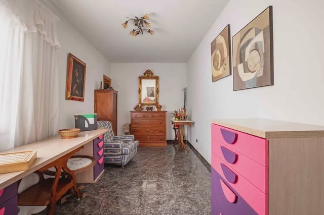 2 chambre Appartement à vendre à San Cristóbal de La Laguna avec garage - 123 612 € (Ref: 9981226)