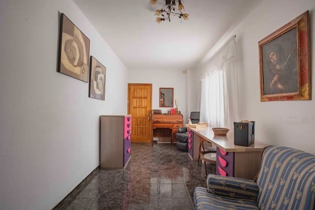 2 chambre Appartement à vendre à San Cristóbal de La Laguna avec garage - 123 612 € (Ref: 9981226)