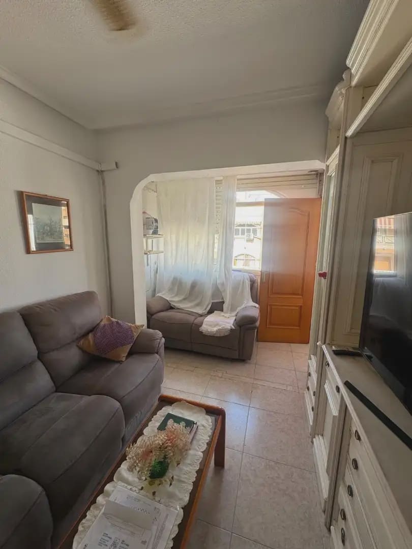 1 soveværelse Penthouse til salg i Torrevieja - € 70.000 (Ref: 9981227)