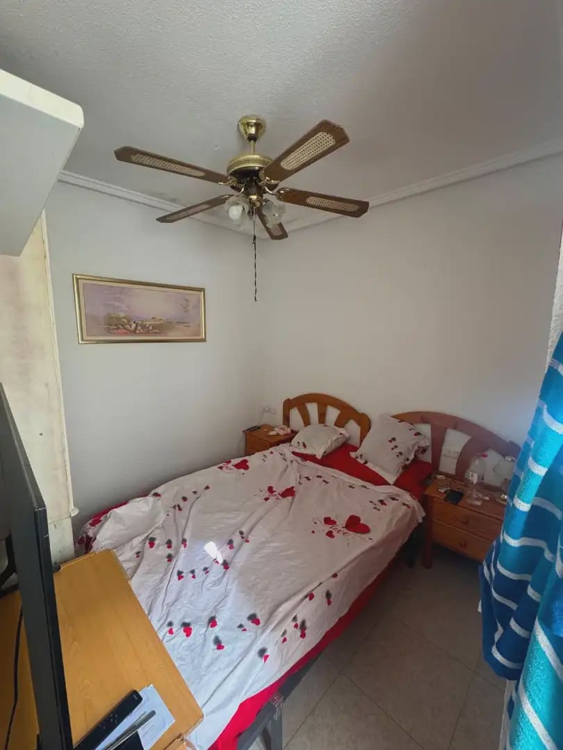 1 soveværelse Penthouse til salg i Torrevieja - € 70.000 (Ref: 9981227)